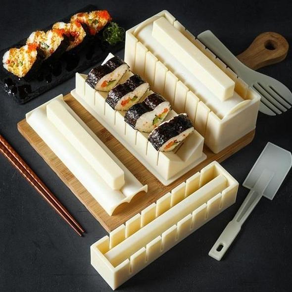 SushiMaster™ Kit – Easily Make Sushi at Home