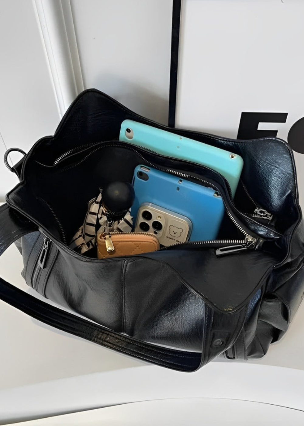 Avera™ – Sac à Main en Cuir Doux