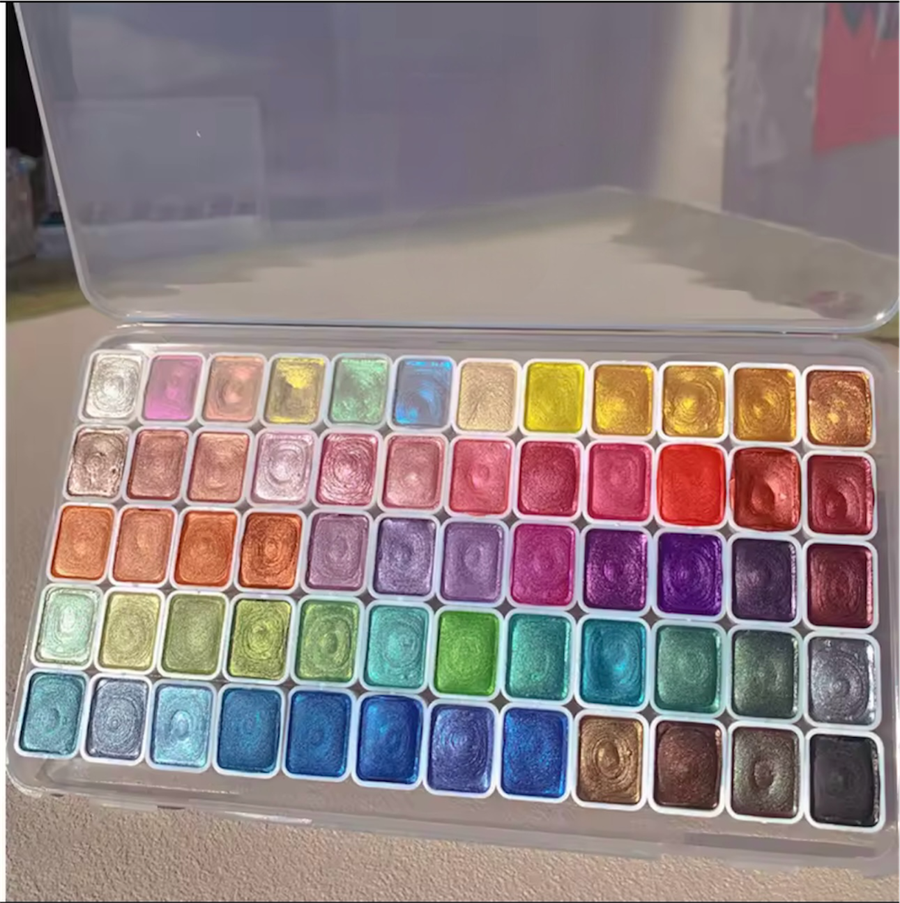 LumiTide™ – Radiant Pearlescent Watercolors